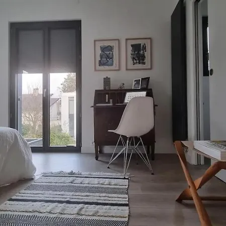 Apartments Apartment Warna
